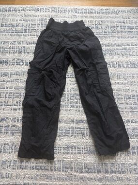 Black aerie Cargo Pants